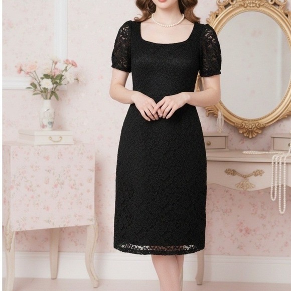 Soprano Dresses & Skirts - Vintage Soprano Black Floral Lace Mini Dress S Puffed Sleeve Coquette Y2K Grunge